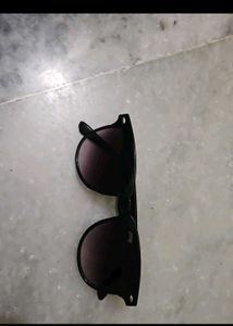 Stylish Unisex Black Sunglasses