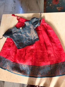 amazing Skirt and Top Set 4-7 years