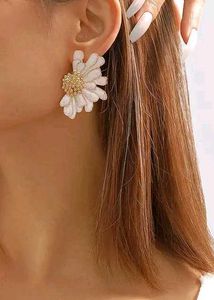 Daisy Flower Earrings