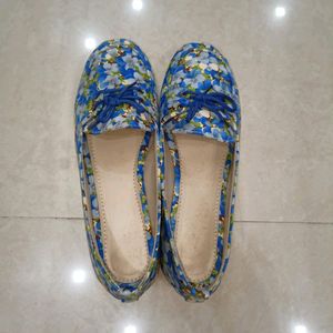 Blue Floral Ballerinas Ballet Flats