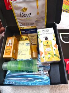 Skincare & Beauty Product Bundle pack of 7