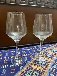Elegant Wine Glasses Set of 2