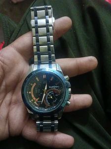 Stylish Silver Wrist Watch