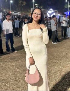 Elegant Cream Ribbed Maxi Dress