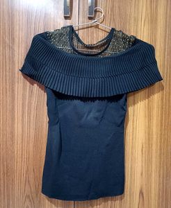 Black 'Off-Shoulder Top' 💕