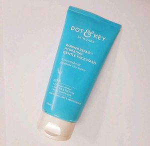 Dot &amp; Key Barrier Repair Face Wash
