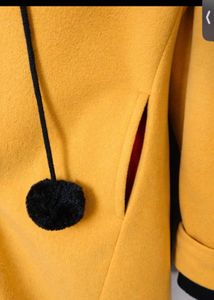 Chic Yellow Hooded Coat