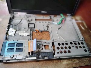 Dell D630 Casing with FAULTY display