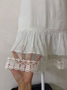 White Lace Trimmed Blouse ✨🤍