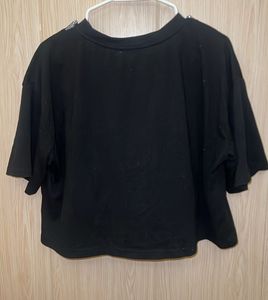 Black Graphic Print Cropped T-Shirt