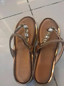 Sparkling Embellished platform heel Sandals