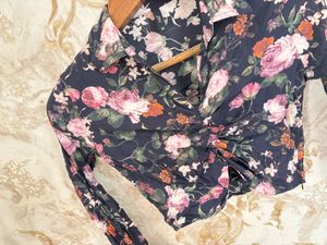Floral Print Crop Top🌼