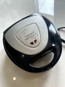 Morphy Richards Sandwich Maker