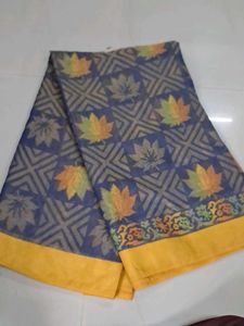 Beautiful Leaf Print Saree