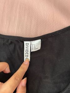 H&amp;M Black Crop Tops Bundle pack of two