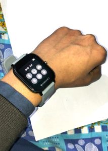 ZEBRONICS ZEB-FIT1020CH SmartWatch, Perfectly Work