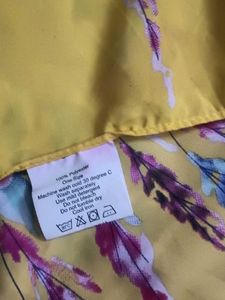 Women Scarves &amp; Stole