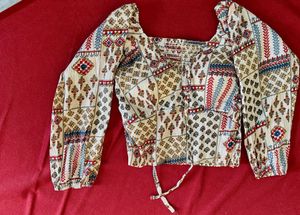 Boho Floral Print Tie Front Top