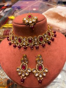 Exquisite Red Stone Jewellery Set