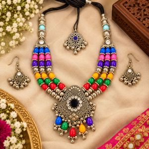 Boho Beaded Necklace & Earrings Set