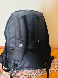Stylish Black Backpack for Everyday Use