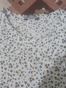 Cute White Leopard Print T-Shirt