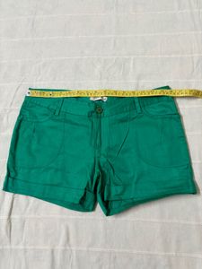 St John's Bay Bottle Green Shorts