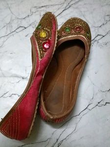 Embroidered Ethnic Flats