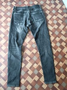 ⚡ ⚡ Flash Sale ⚡ ⚡Distressed Black Denim Jeans