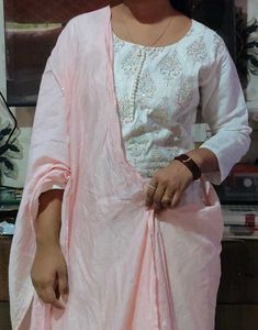 Elegant White Kurta Set with Pink Dupatta