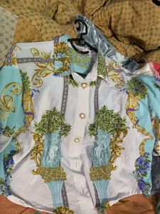 Exquisite Vintage Floral Print Button-Up Shirt