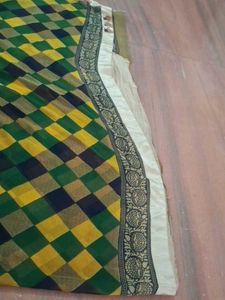 Checkered Pattern Saree