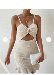Chic Cutout Bodycon Mini Dress