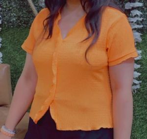It’s a Cute Orange crop top