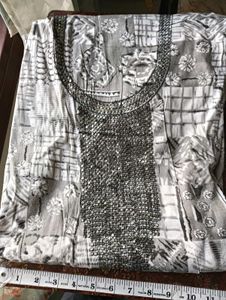 Elegant Ethnic Kurta with Embellished Neckline