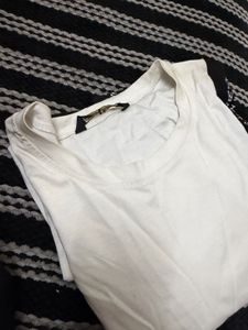 Classic White Basic T-Shirt