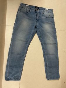 Men's Light Wash Denim Jeans