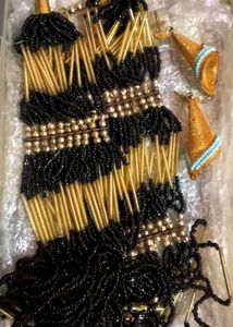 Black Cream Nackless earings Combo