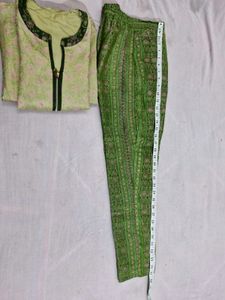 Vintage UP Handloom Pure Silk Tanchoi Kurta &amp; Pant