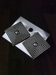 Chunky Square Earrings
