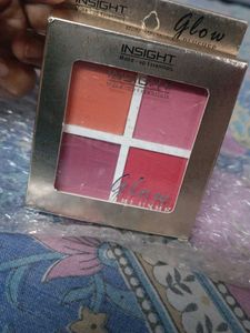 Insight Glow Blusher