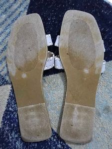 ✨️Stylish White Slide Sandals✨️