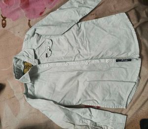 Men's Light Blue Button-Down Shirt
