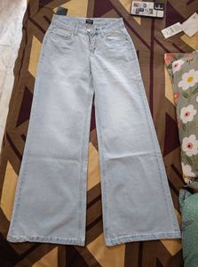 Light Wash Wide Leg Jeans