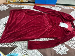 Elegant Velvet V-Neck Ruched Dress