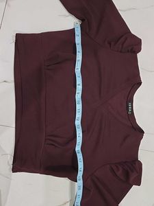 Maroon Puff Sleeve Crop Top