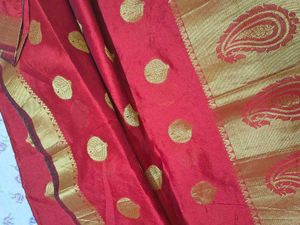 Elegant Red &amp; Cream Silk Sarees ( Combo )