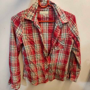 Pink Plaid Button-Up Shirt