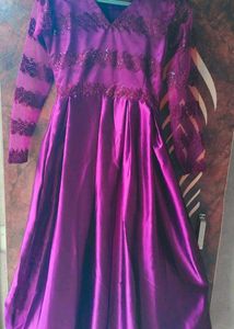 Elegant Purple Ethnic Gown
