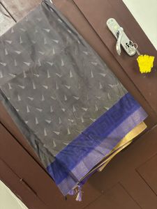 Elegant Grey Saree with Blue Border